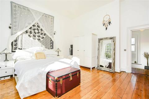 undefined, Building 20, Chatham Close, London, SE18