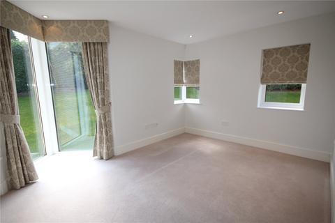 3 bedroom apartment to rent - The Park, South Park View, Gerrards Cross, Buckinghamshire, SL9