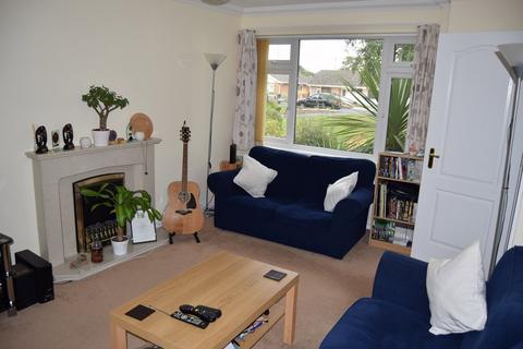 2 bedroom semi-detached house to rent, Poole, Dorset