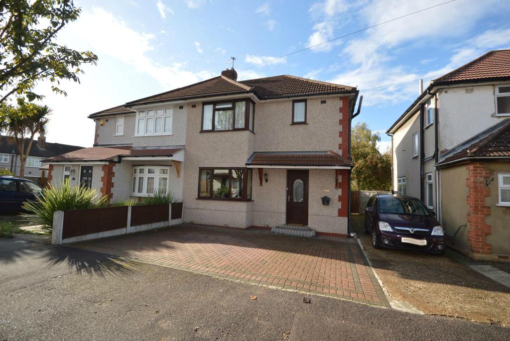 Lancaster Drive, Hornchurch, Essex, RM12 3 bed semidetached house £