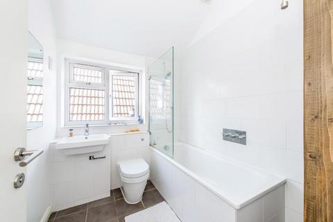 undefined, Telford Avenue, London, SW2