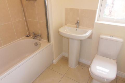 2 bedroom semi-detached house to rent, Crowsley Road, Kempston, MK42