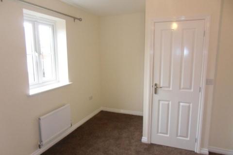 2 bedroom semi-detached house to rent, Crowsley Road, Kempston, MK42