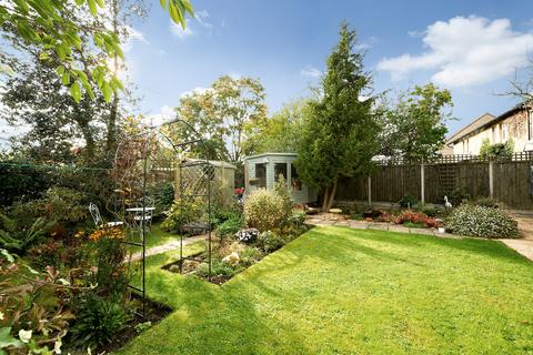 6 Brockleaze, Neston, Corsham, SN13 9TJ