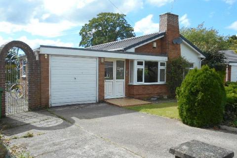 3 bedroom detached bungalow to rent, Yew Tree Court, Wrexham