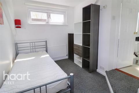 1 bedroom maisonette to rent, Tavistock Road