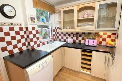 2 bedroom terraced house to rent, Gloucester Place, Mumbles, SA3