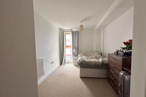 2 bedroom apartment to rent, Broad Weir, Bristol