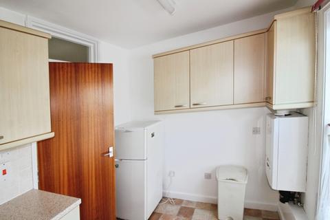 2 bedroom flat to rent, Riverside Court Exeter EX2