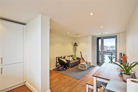 1 bedroom apartment to rent, Claremont House, Cambridge Heath Road, London, E2