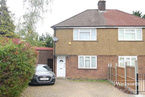 undefined, Armstrong Crescent, New Barnet, EN4