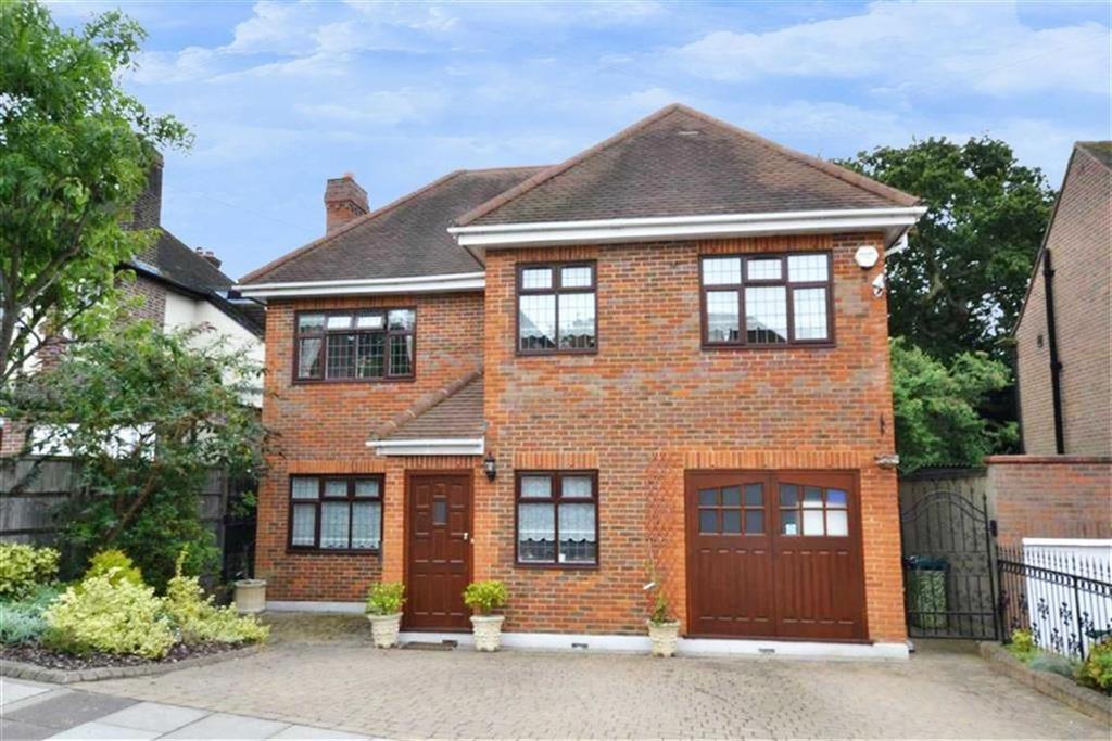 Hillside Gardens, High Hertfordshire 5 bed detached house £