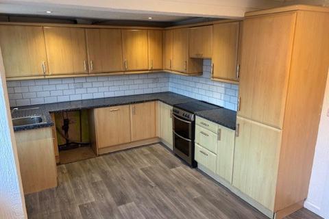 undefined, Ashbourne Close, Wardle, Rochdale - A WELL PRESENTED 3 BEDROOM TOWNHOUSE IN THE POPULAR WARDLE AREA