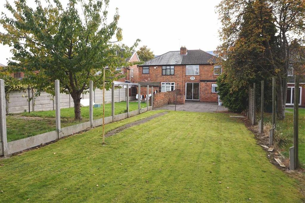 Smith Dorrien Road, Evington, Leicester 3 bed semidetached house £