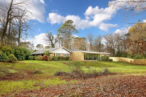 4 bedroom detached bungalow for sale, Shepley End, Wentworth Estate