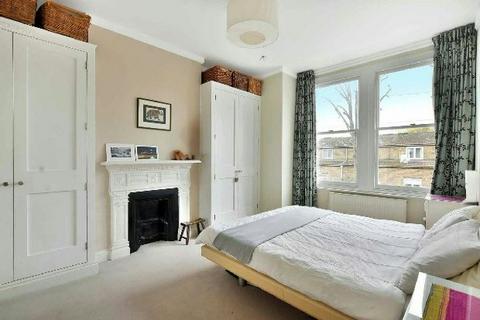 undefined, Cheverton Road  Whitehall Park N19 3BA
