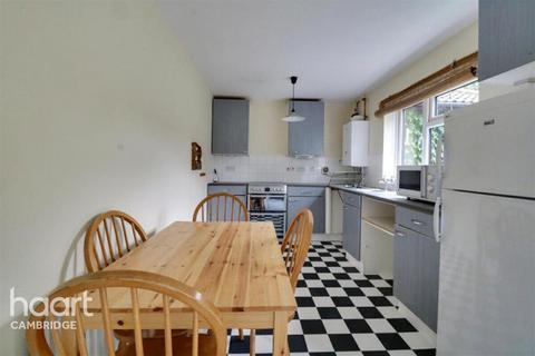 3 bedroom semi-detached house to rent, Howgate Road, Cambridge