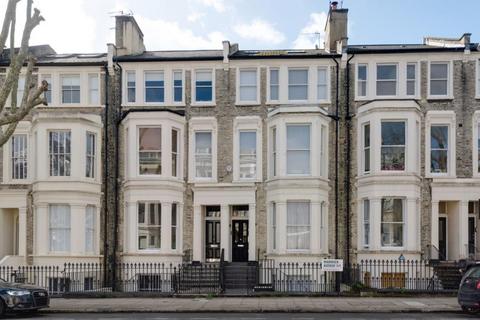 2 bedroom apartment to rent, Warwick Avenue, Maida Vale, London, W9
