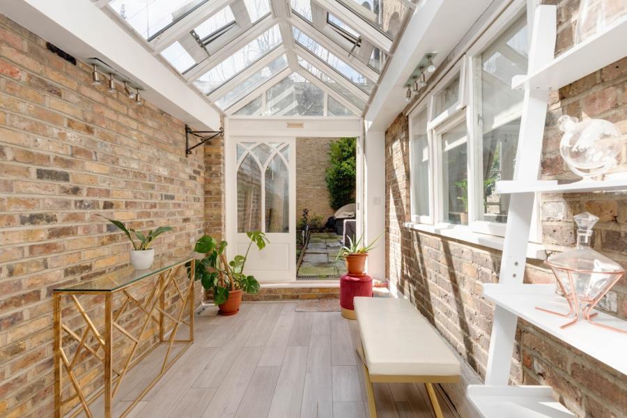 Apartment in London - View 5