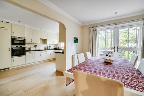 4 bedroom terraced house to rent, Chapel Square, Virginia Park, Virginia Water,GU25 4SZ