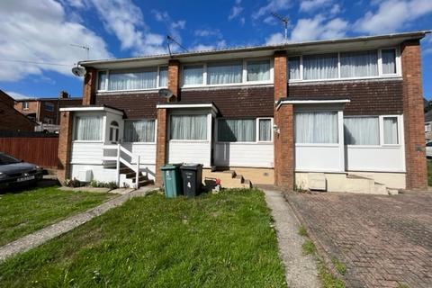 2 bedroom terraced house to rent, Vicarage Walk, Newport, Isle Of Wight, PO30