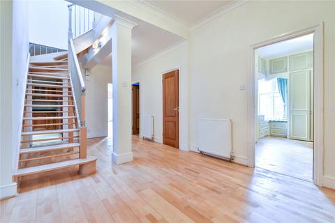 6 bedroom bungalow to rent, Pennington Road, Tunbridge Wells, Kent, TN4