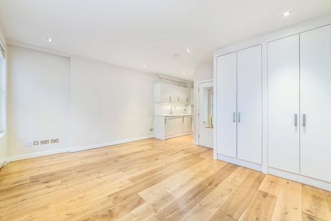 Studio to rent, William IV Street, Covent Garden, WC2N