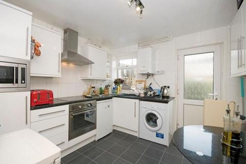 2 bedroom cottage to rent, Common View, RUSTHALL