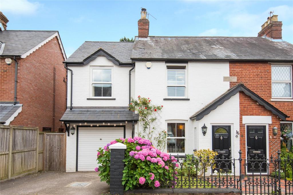 Albion Road, Chalfont St. Giles, Buckinghamshire 4 bed semidetached