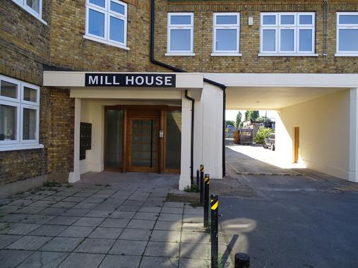Mill House Windmill Place Southall 1 Bed Flat 275 000