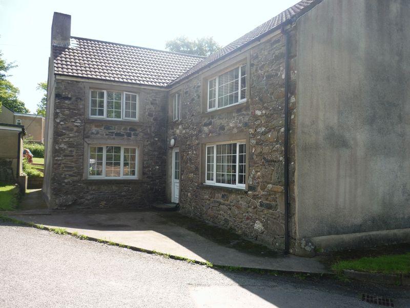 Welsh Hook Farmhouse, Welsh Hook, Wolfscastle Haverfordwest 4 bed