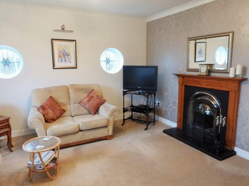 Hillcrest Drive, Tarleton, Preston 2 bed detached bungalow £210,000