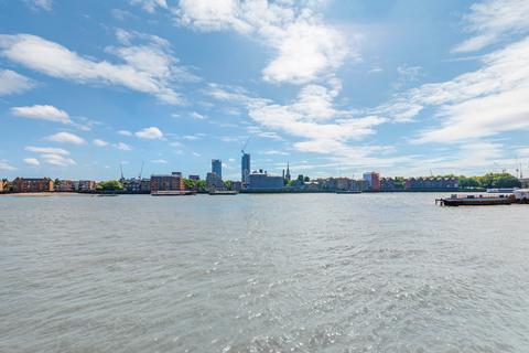 1 bedroom flat to rent, Marc Brunel House, 136 Wapping High Street, London