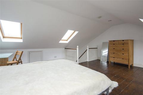 2 bedroom flat to rent, Graham Road, London, E8