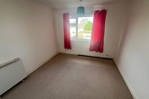 1 bedroom flat to rent, Carisbrooke Road, Newport, Isle Of Wight, PO30