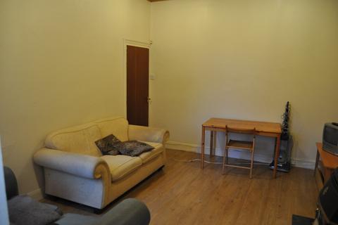 2 bedroom flat to rent, Sandyford Road, Sandyford, Newcastle Upon Tyne