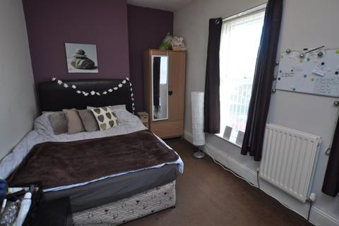 2 bedroom terraced house to rent - Chester Street, Jesmond, Newcastle Upon Tyne