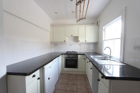 2 bedroom cottage to rent, Clifton Road, Winchester, SO22