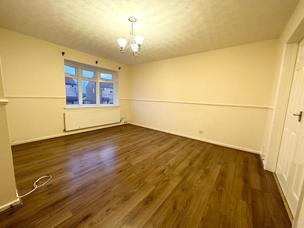Musgrave View, Bramley 3 bed townhouse to rent £800 pcm (£185 pw)