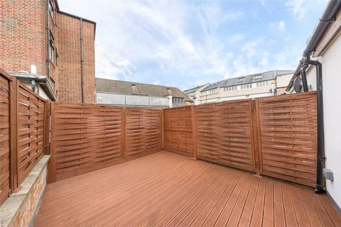 2 bedroom maisonette to rent, Parkway, Camden, London