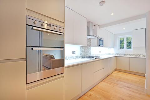 3 bedroom flat to rent, Chevening Road, Queens Park, London, NW6