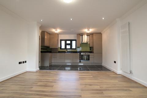2 bedroom flat to rent, 144A Commercial Road, Aldgate East, London E1