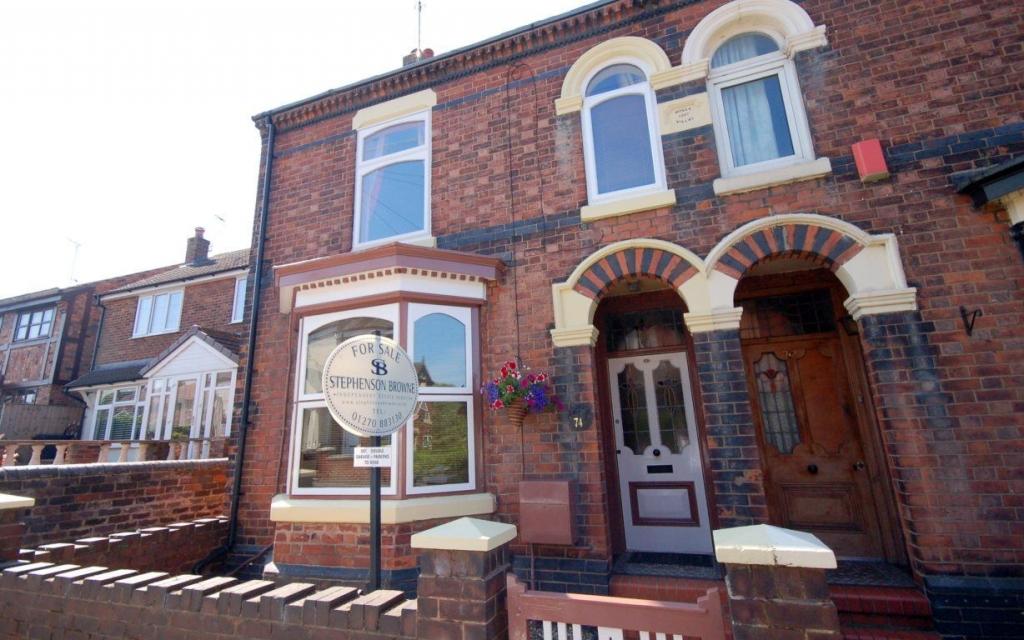 High Street, Halmer End, ST7 8AG 3 bed property £695 pcm (£160 pw)