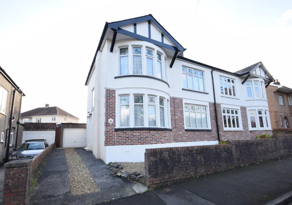 5 Bryntirion Hill, Bridgend, Bridgend County Borough, CF31 4BY 3 bed