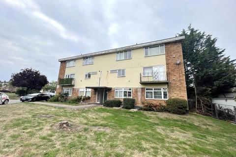 Studio to rent, Amberry Court, Harlow