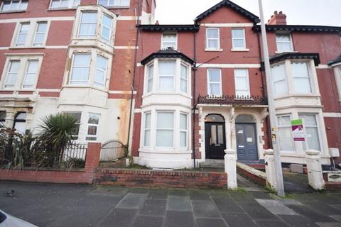 1 bedroom flat to rent, Station Road, Blackpool, Lancashire, FY4