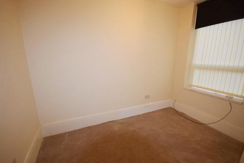 1 bedroom flat to rent, Station Road, Blackpool, Lancashire, FY4