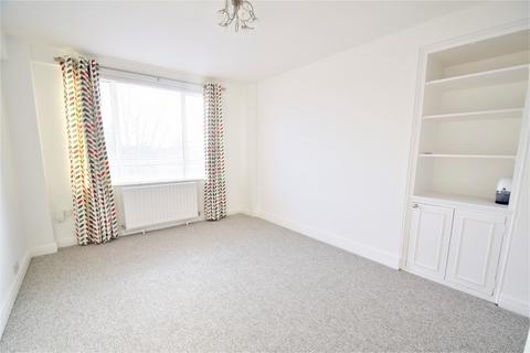 2 bedroom apartment to rent, The Avenue, Chiswick