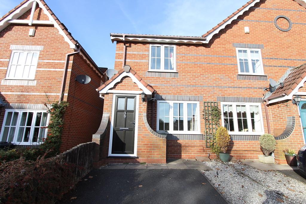 Marlborough Drive, Oldswinford, Stourbridge, DY8 2 bed end of terrace