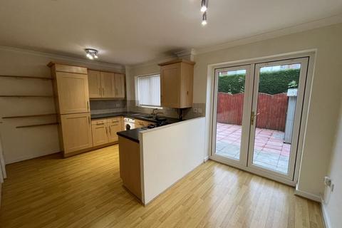 3 bedroom semi-detached house to rent, Llanfairpwll, Isle of Anglesey